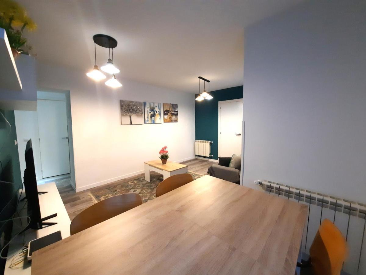 Aeropuerto - Ifema - Wanda - Plenilunio Apartament Madrid